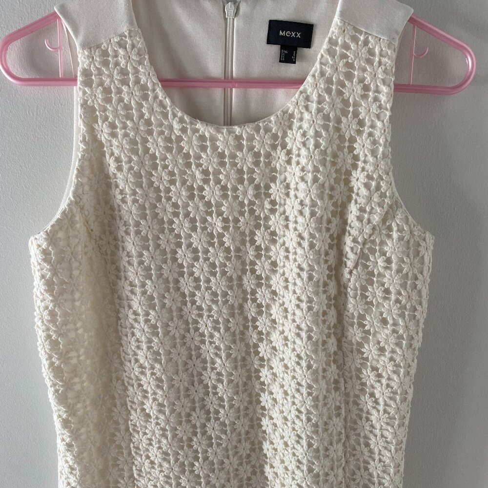Women's Mexx Ivory Floral overlay tank size S